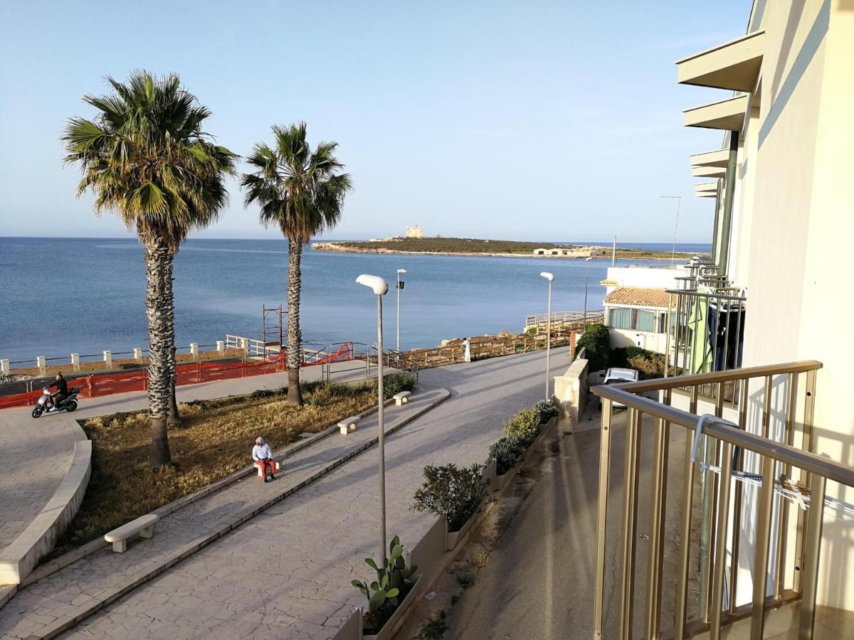 Hotel Vittorio Portopalo Di Capo Passero Bagian luar foto