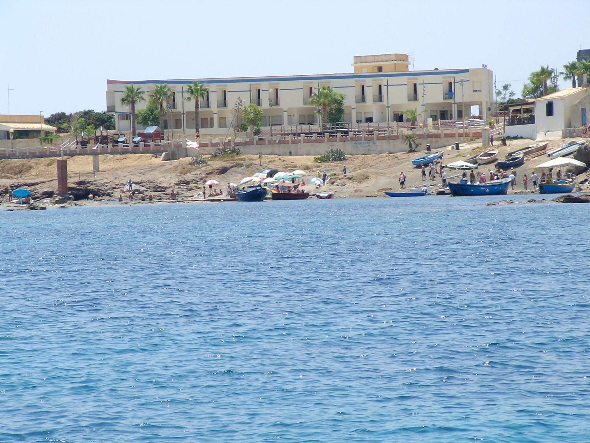 Hotel Vittorio Portopalo Di Capo Passero Bagian luar foto