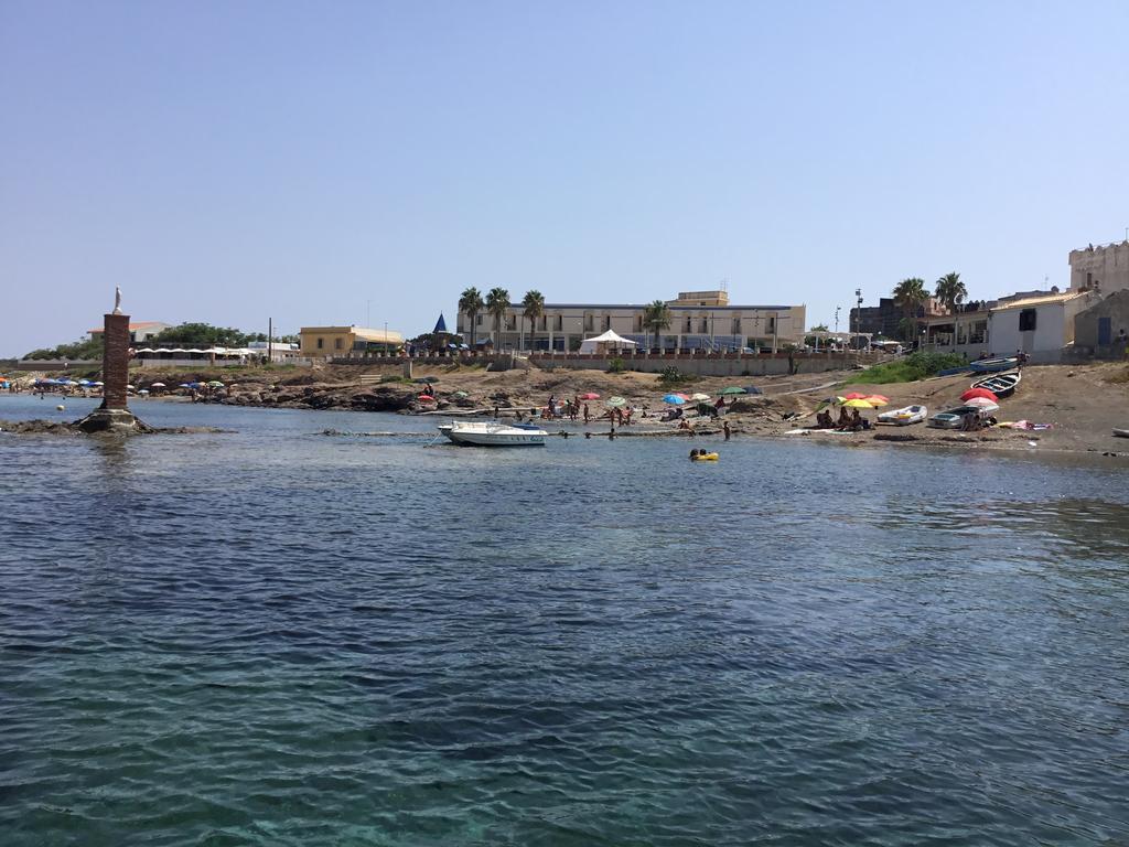 Hotel Vittorio Portopalo Di Capo Passero Bagian luar foto